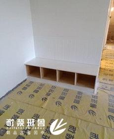 白桦林间三居室现代风格正在施工